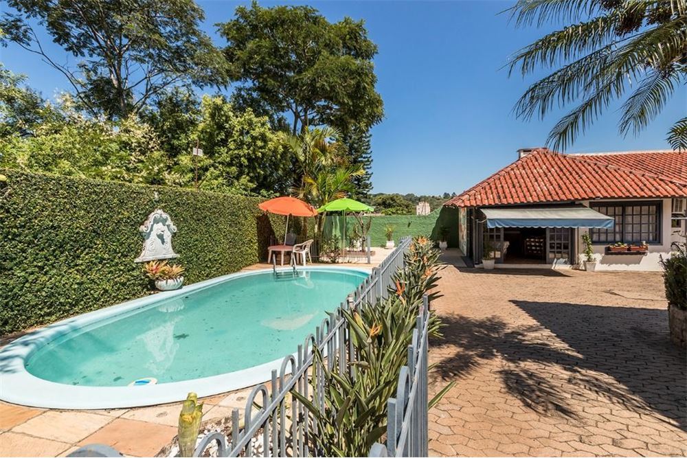 Residencial Multifamiliar de 4 quartos, 525m² no bairro Jardim Sabará, em Porto Alegre | Eu Corretor