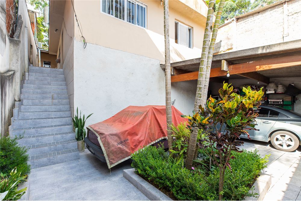 JDICJN 229 Casa 601371001-32 - REMAX Boutique Exclusividades JDICJN 229 Casa 601371001-32 - REMAX Boutique Exclusividades