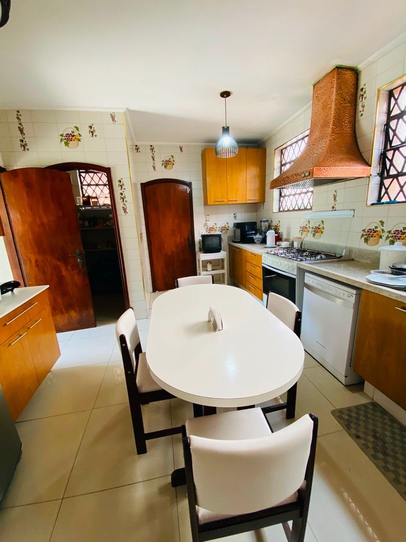 JGPLO 242 CA0460 - Oui Imóveis Exclusividades JGPLO 242 CA0460 - Oui Imóveis Exclusividades