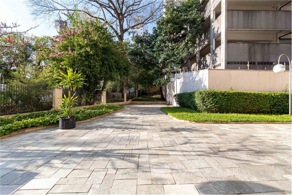 HEEEDS 303 Apto 601081019-7 - REMAX Lepex Exclusividades