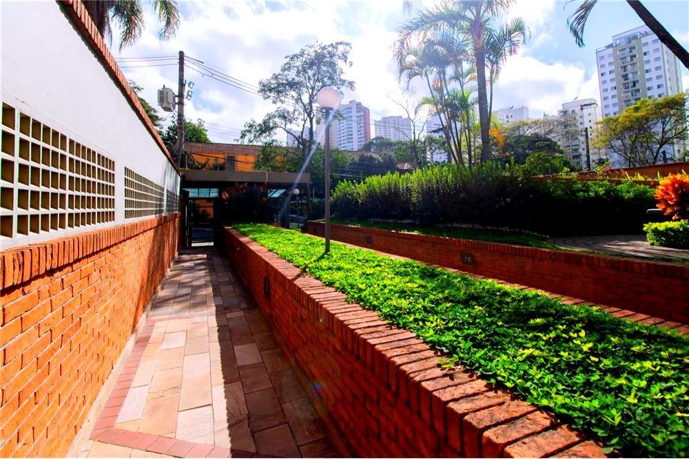 JMLG 51 Apto 601081013-19 - REMAX Lepex Exclusividades