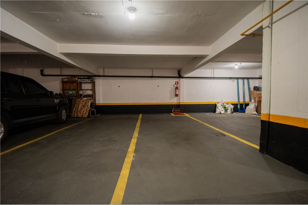 VOSA 2182 Apto 601241014-31 - REMAX Ville Exclusividades