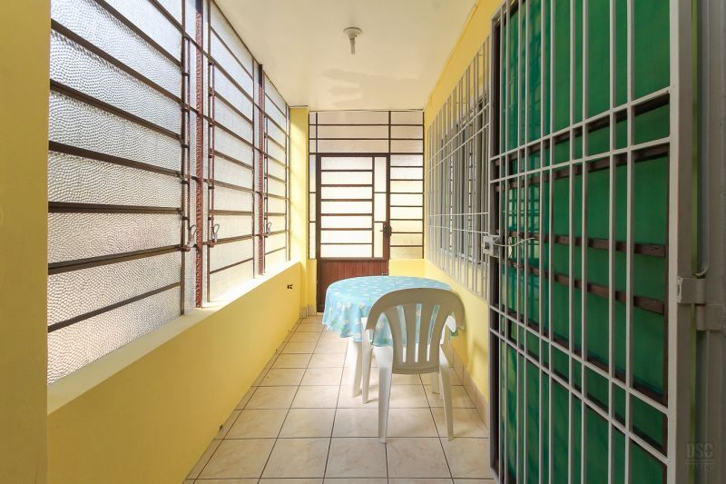 Residencial Multifamiliar de 7 quartos, 330m² no bairro Nonoai, em Porto Alegre | Eu Corretor