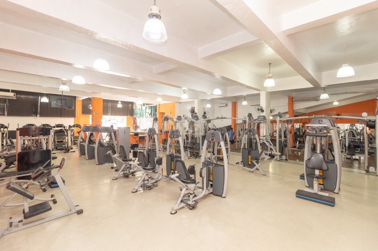 Comercial de 1700m² no bairro Jardim Lindóia, em Porto Alegre | Eu Corretor