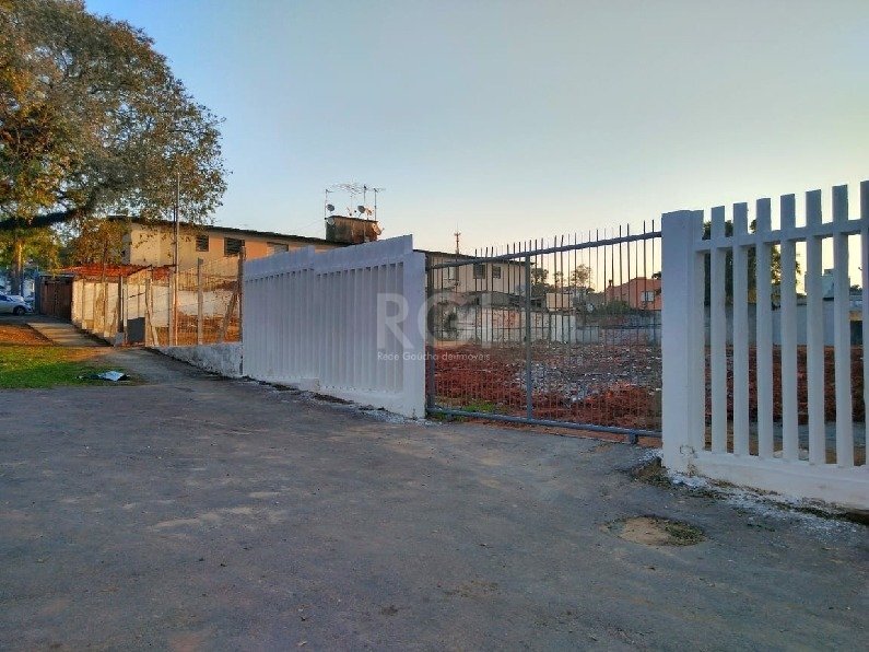 Residencial Multifamiliar de 1248m² no bairro Vila Jardim, em Porto Alegre | Eu Corretor