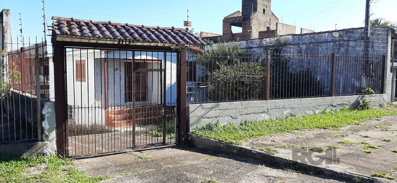 Residencial Multifamiliar de 319m² no bairro Jardim Sabará, em Porto Alegre | Eu Corretor