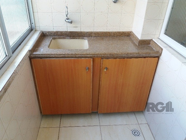 Residencial Multifamiliar de 3 quartos, 78m² no bairro Passo da Areia, em Porto Alegre | Eu Corretor