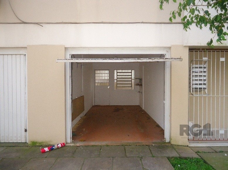 Residencial Multifamiliar de 3 quartos, 78m² no bairro Passo da Areia, em Porto Alegre | Eu Corretor