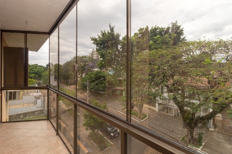Residencial Multifamiliar de 2 quartos, 75m² no bairro Cristo Redentor, em Porto Alegre | Eu Corretor