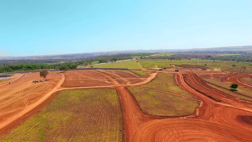 Solaris Laguna - Sousa Andrade