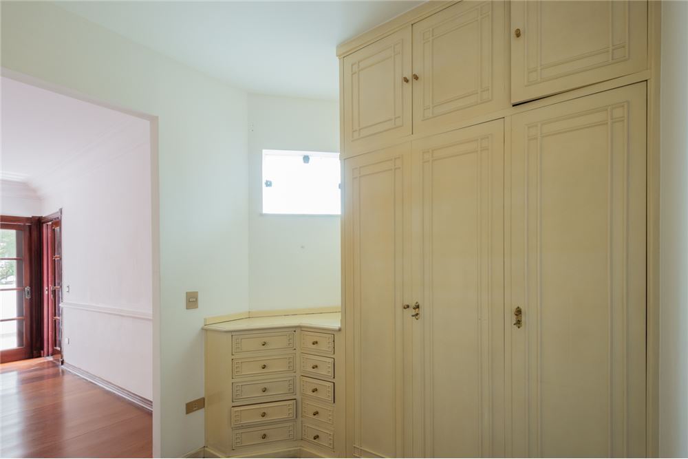 Residencial Multifamiliar de 5 quartos, 629m² no bairro Jardim da Saúde, em São Paulo | Eu Corretor