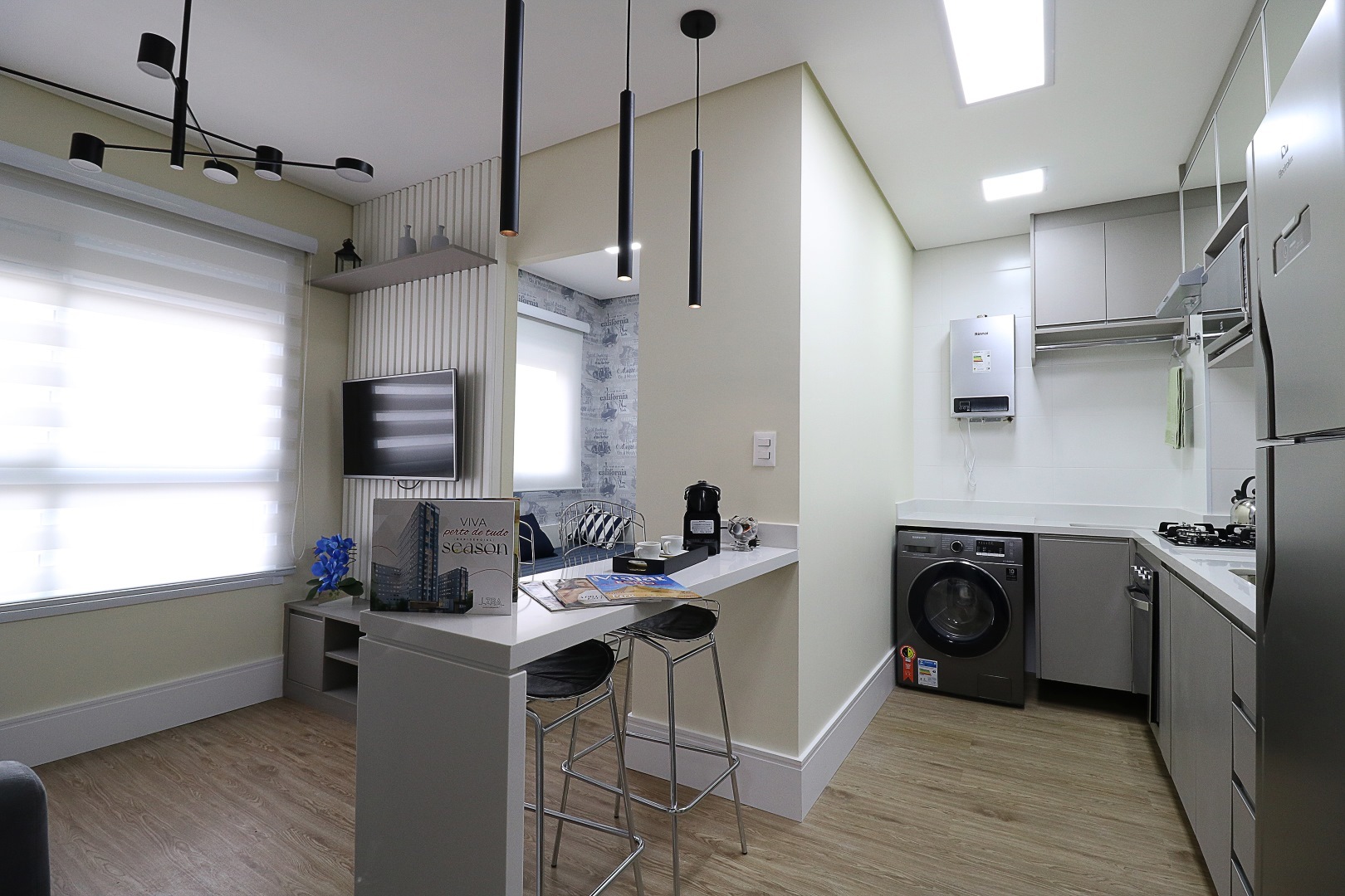 Season Tucuruvi - LZBA Incorporadora