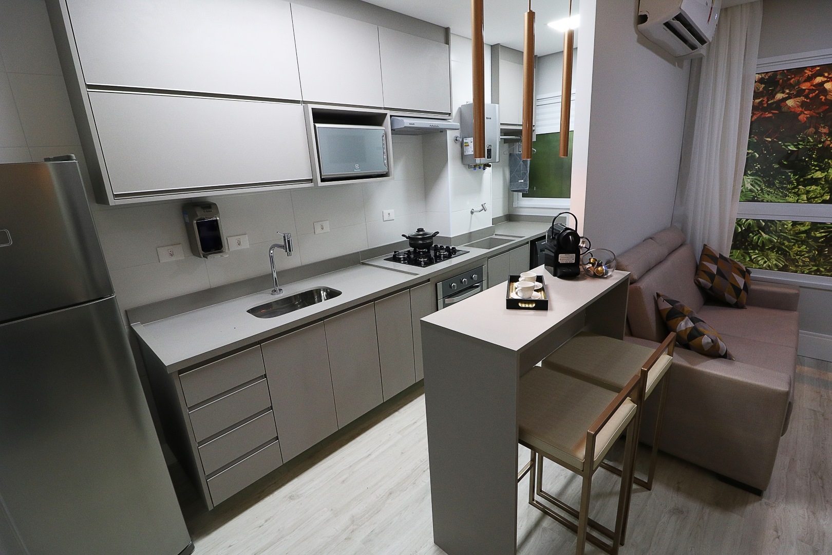 Season Tucuruvi - LZBA Incorporadora