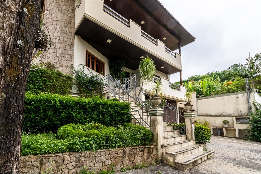 RPST 231 Casa 601971018-1076 - REMAX Empire Exclusividades