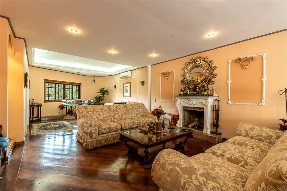 RPST 231 Casa 601971018-1076 - REMAX Empire Exclusividades