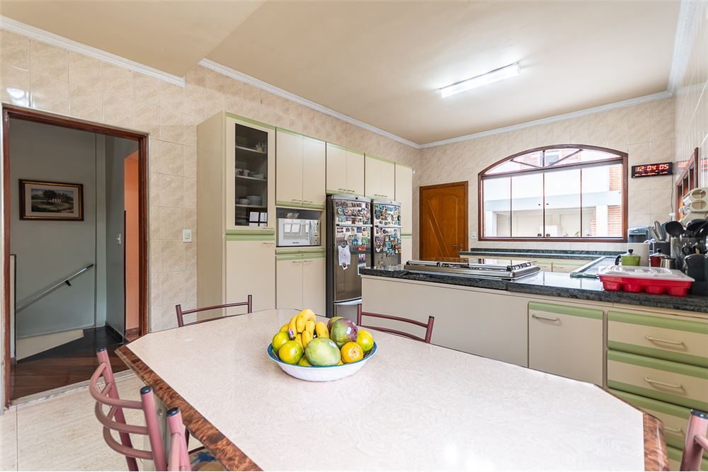 RPST 231 Casa 601971018-1076 - REMAX Empire Exclusividades