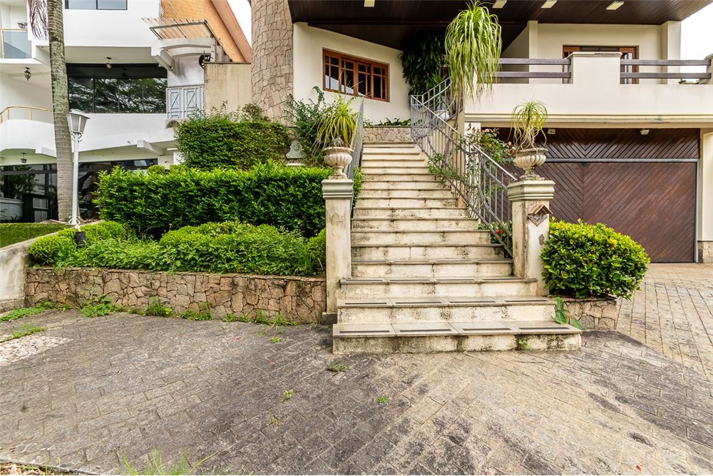 Residencial Multifamiliar de 5 quartos, 450m² no bairro Morumbi, em São Paulo | Eu Corretor