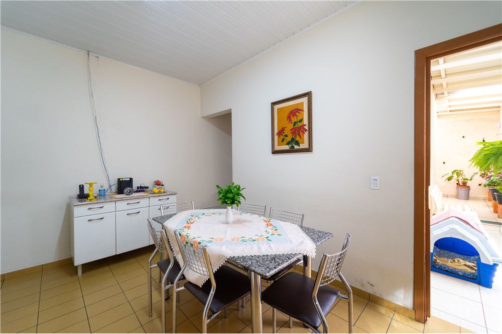 CBDJ 47 Casa 690591010-1 - REMAX Máxima Exclusividades