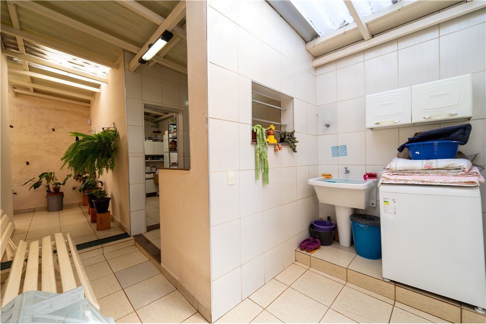 CBDJ 47 Casa 690591010-1 - REMAX Máxima Exclusividades