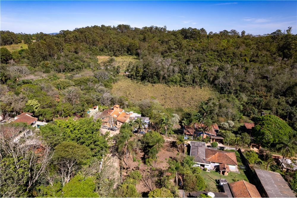 CNHB 1 Lote 690591017-15 - REMAX Máxima Exclusividades