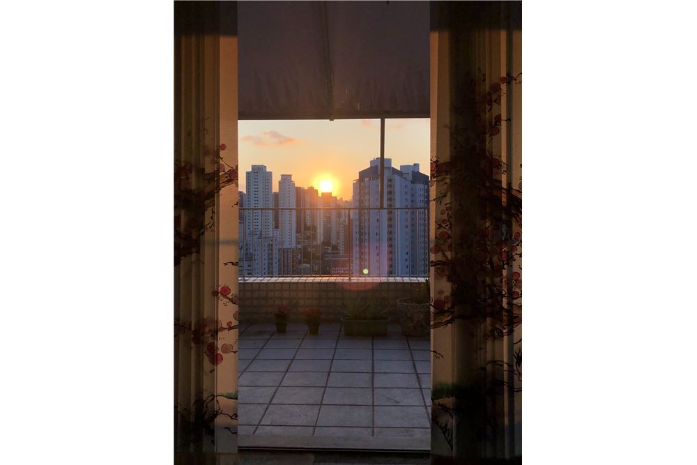 CLF 115 Apto 602031006-21 - REMAX Classique Exclusividades