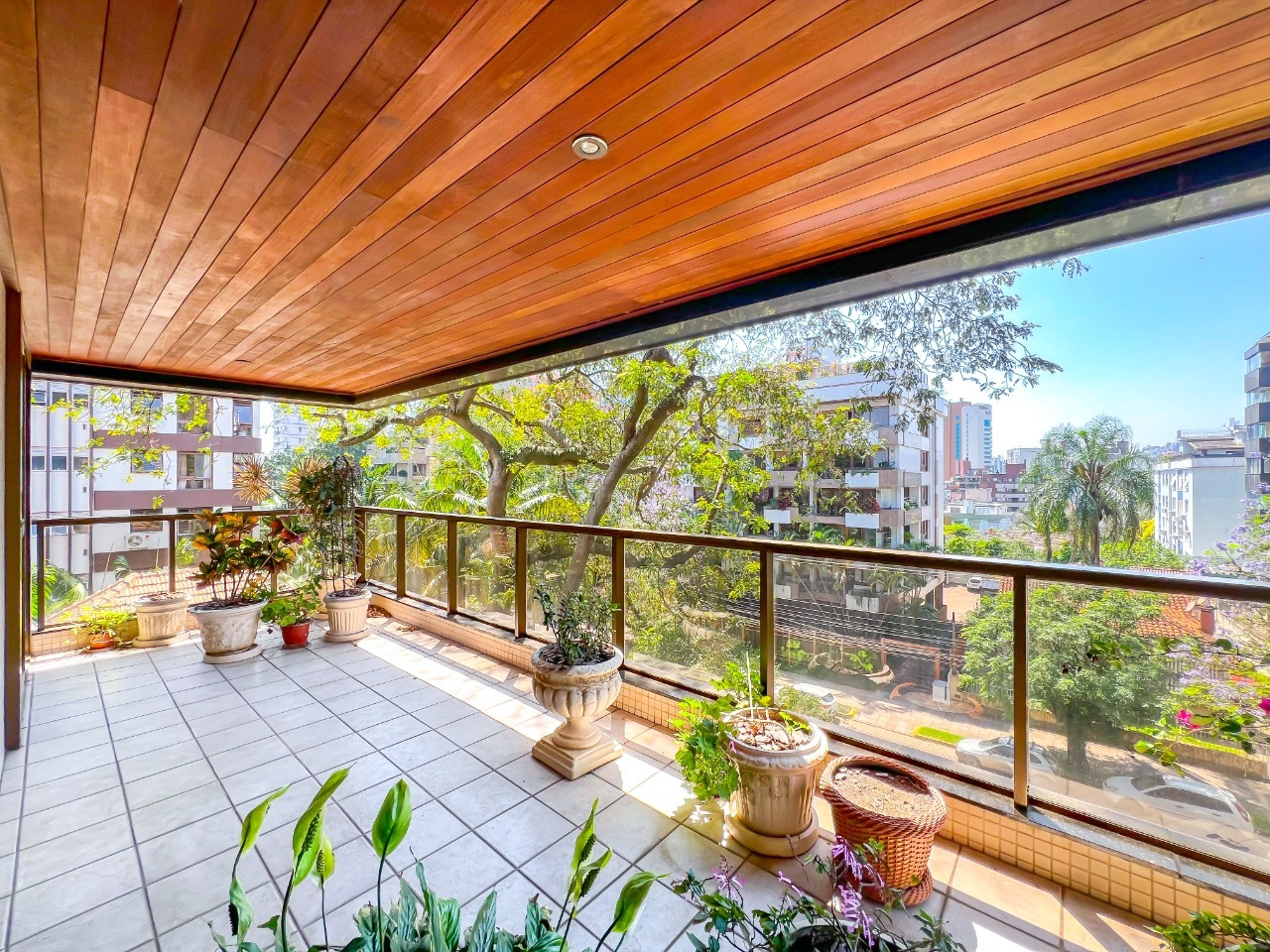 Apartamento, 3 quartos, 321 m² - Foto 1