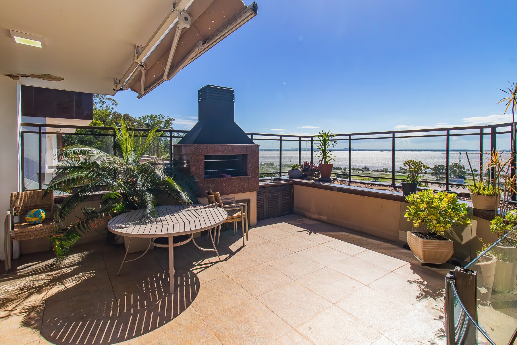 Residencial Multifamiliar de 3 quartos, 287m² no bairro Santa Tereza, em Porto Alegre | Eu Corretor