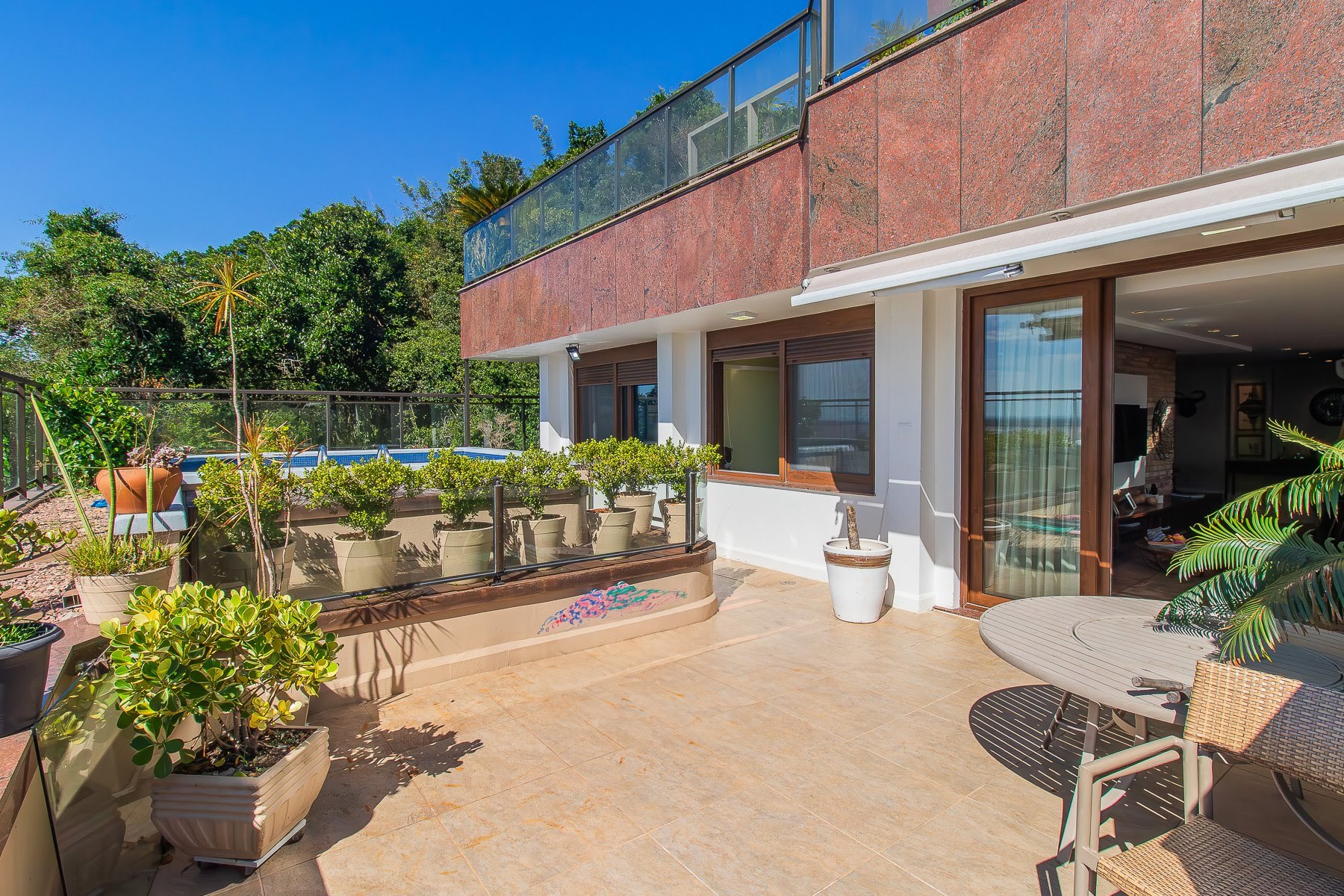Residencial Multifamiliar de 3 quartos, 287m² no bairro Santa Tereza, em Porto Alegre | Eu Corretor