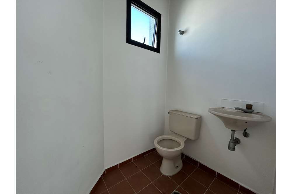 SCGODS 655 Sala 601081019-14 - REMAX Lepex Exclusividades