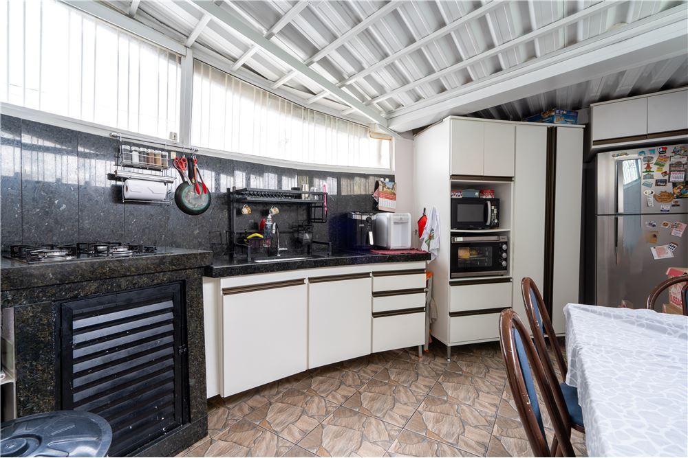 VMXDN 1884 Sala 690591010-27 - REMAX Máxima Exclusividades