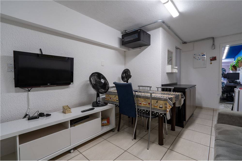 VMXDN 1884 Sala 690591010-27 - REMAX Máxima Exclusividades