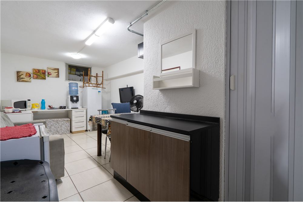 VMXDN 1884 Sala 690591010-27 - REMAX Máxima Exclusividades