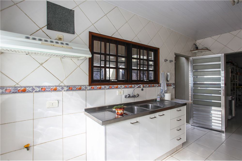 VMDJ 143 601261073-11 - REMAX Terra Exclusividades