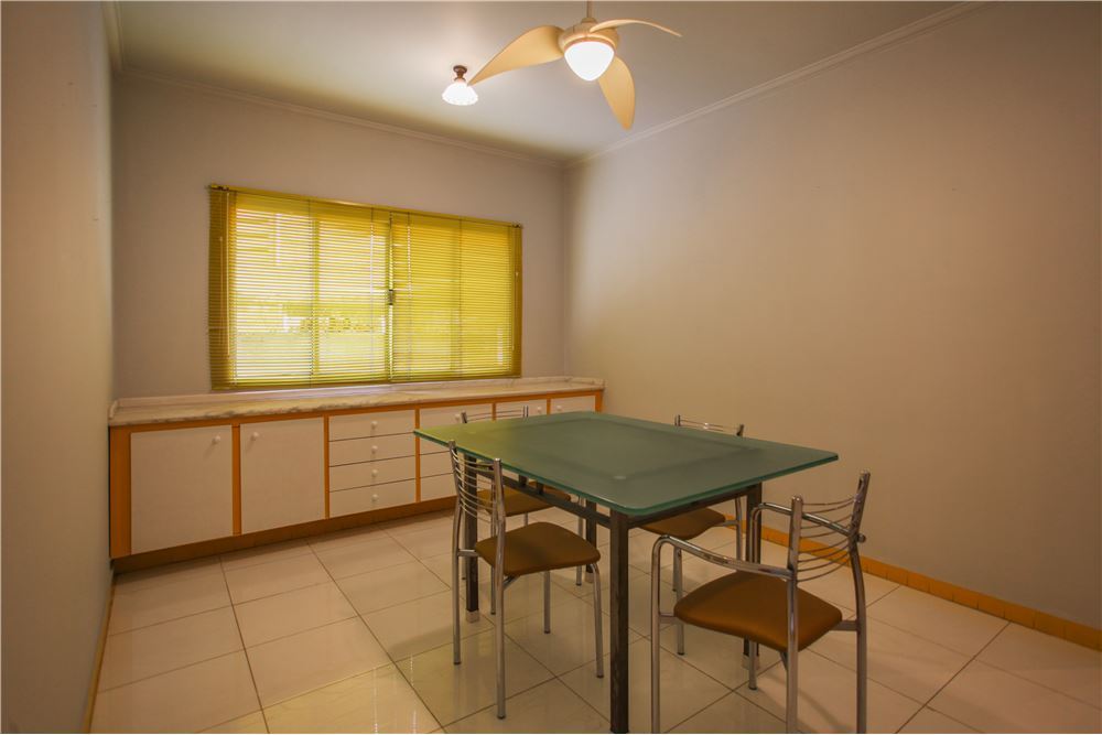 VMDJ 143 601261073-11 - REMAX Terra Exclusividades