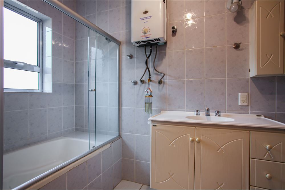 VMDJ 143 601261073-11 - REMAX Terra Exclusividades