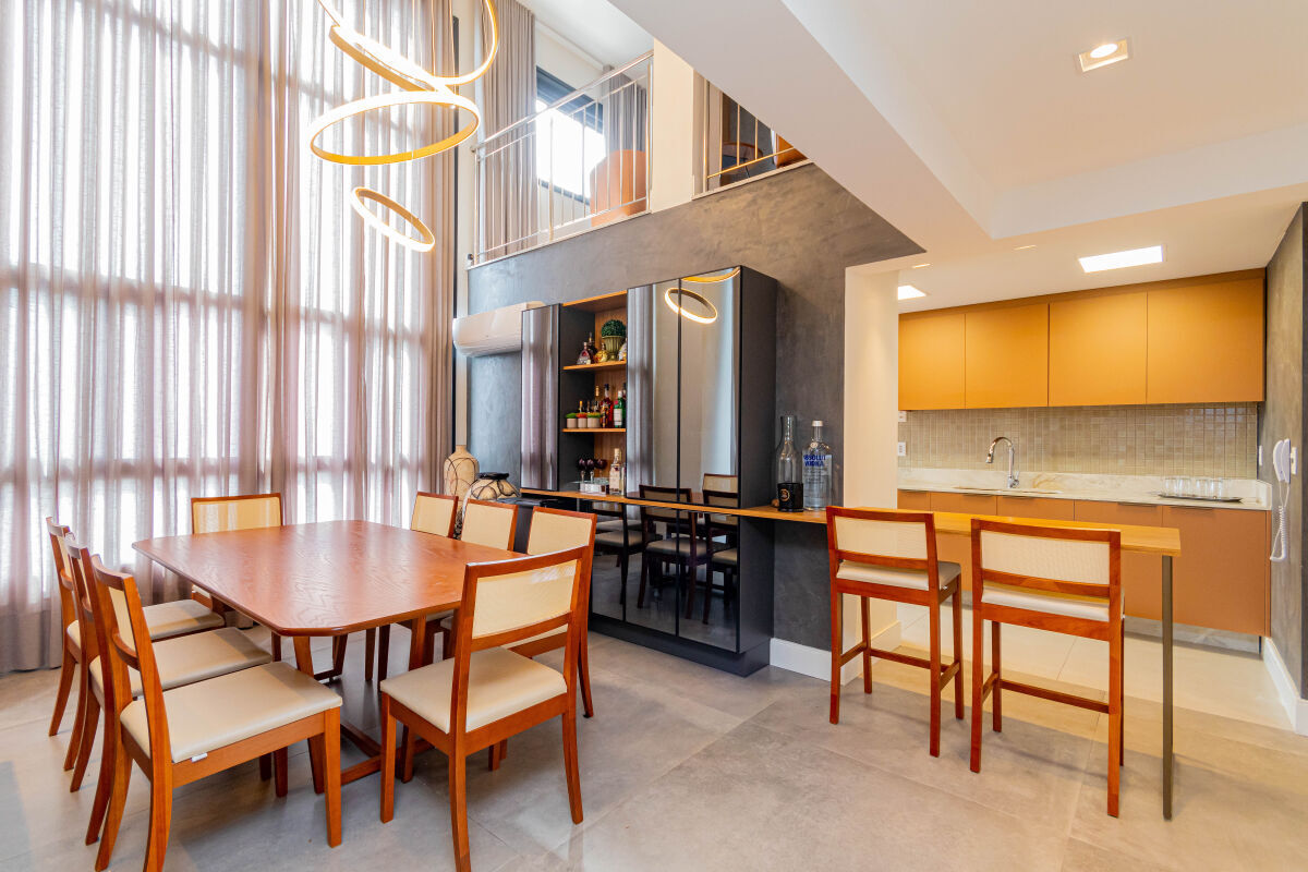 Residencial Multifamiliar de 3 quartos, 182m² no bairro Menino Deus, em Porto Alegre | Eu Corretor