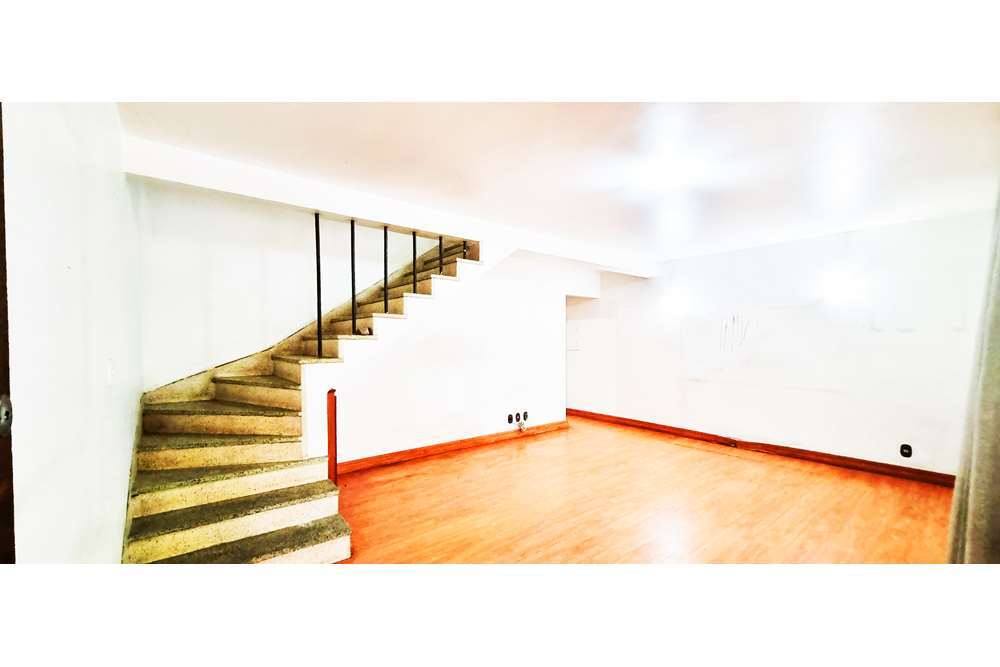 BDS 370 Casa 601081013-21 - REMAX Lepex Exclusividades