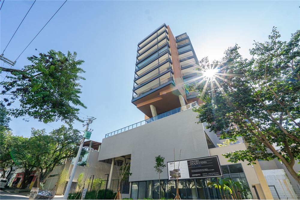 ADLMP 366 Loja 601131004-96 - REMAX Ares Exclusividades