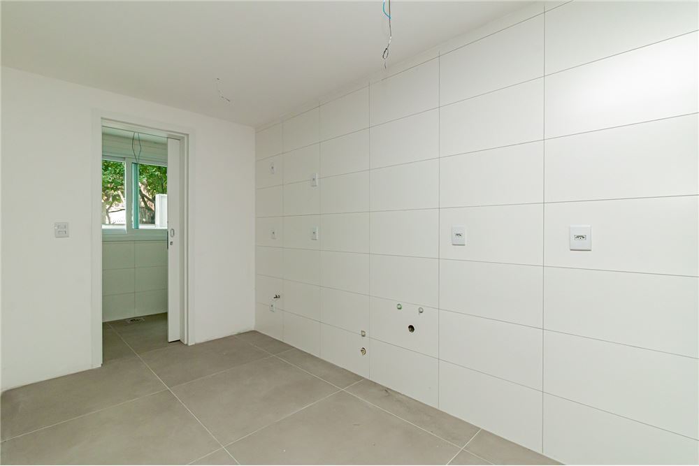 Residencial Multifamiliar de 3 quartos, 227m² no bairro Menino Deus, em Porto Alegre | Eu Corretor
