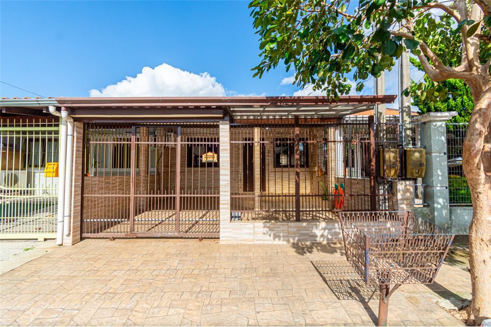 SJM 61 Casa 610241001-84 - REMAX 520 Exclusividades