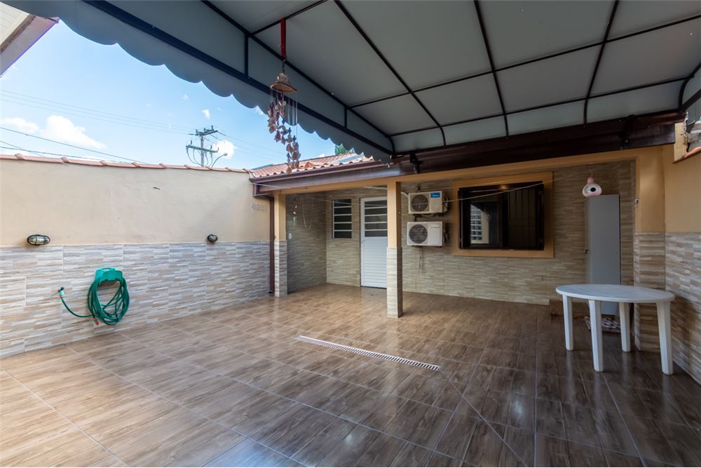 SJM 61 Casa 610241001-84 - REMAX 520 Exclusividades