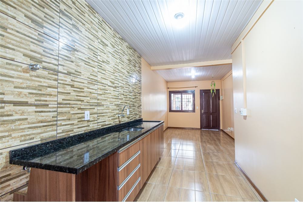 SJM 61 Casa 610241001-84 - REMAX 520 Exclusividades