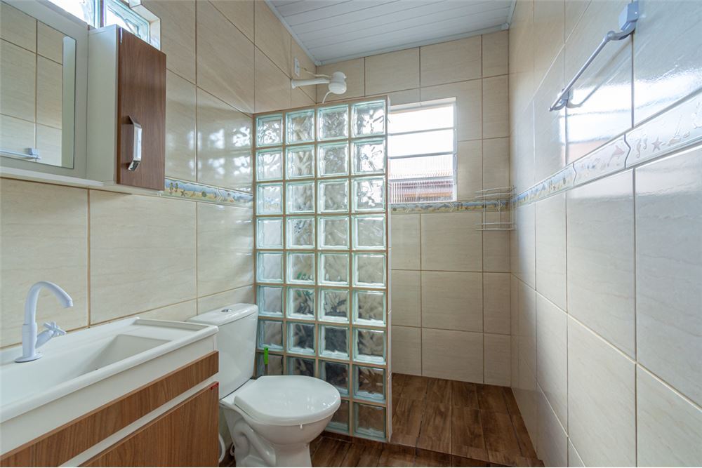 SJM 61 Casa 610241001-84 - REMAX 520 Exclusividades