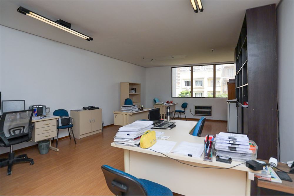 Comercial de 43m² no bairro Floresta, em Porto Alegre | Eu Corretor