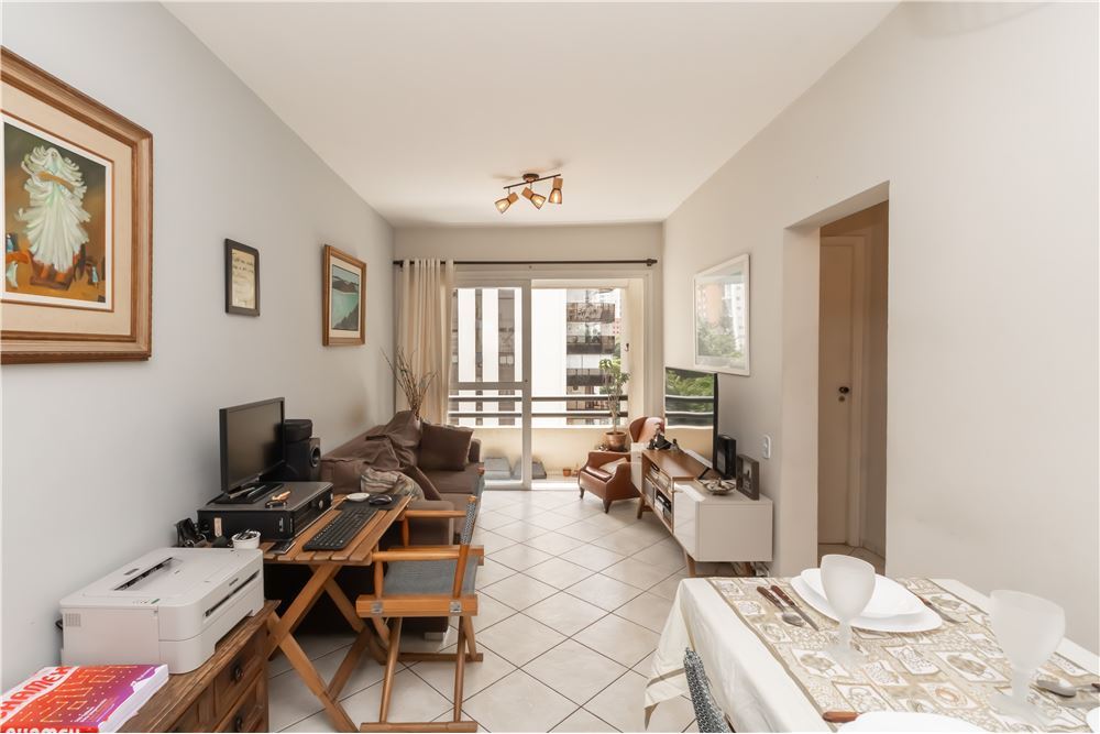 MT 536 Apto 601721030-4 - REMAX Front Exclusividades MT 536 Apto 601721030-4 - REMAX Front Exclusividades