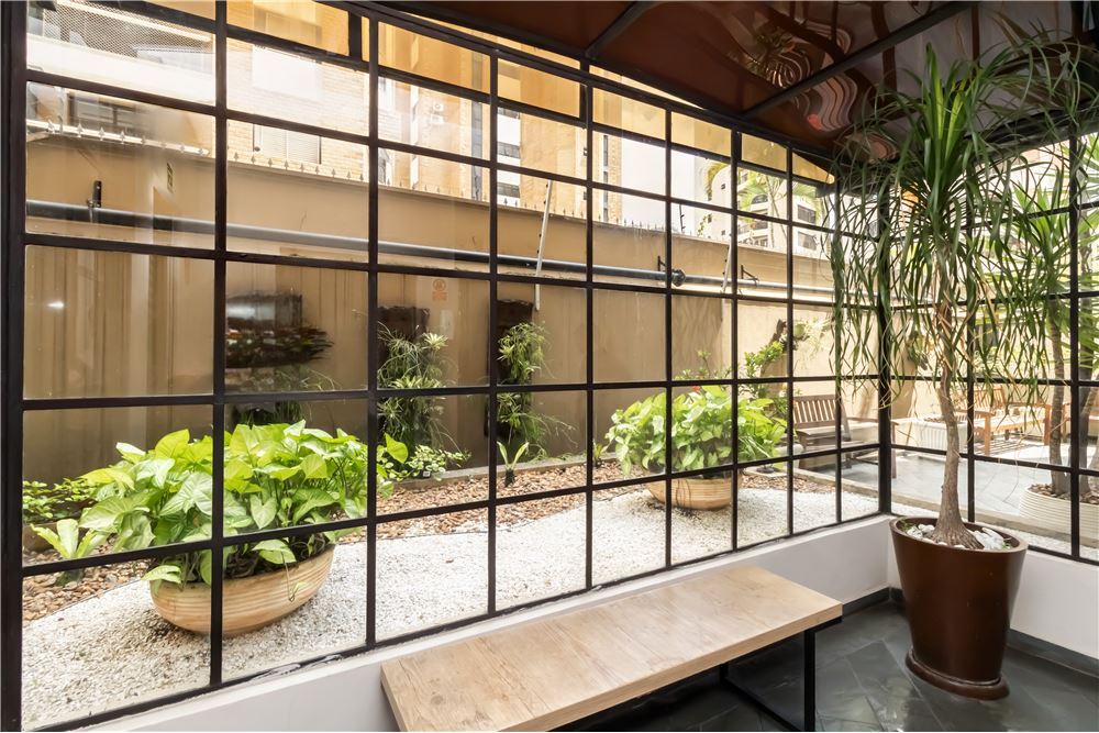 MT 536 Apto 601721030-4 - REMAX Front Exclusividades MT 536 Apto 601721030-4 - REMAX Front Exclusividades