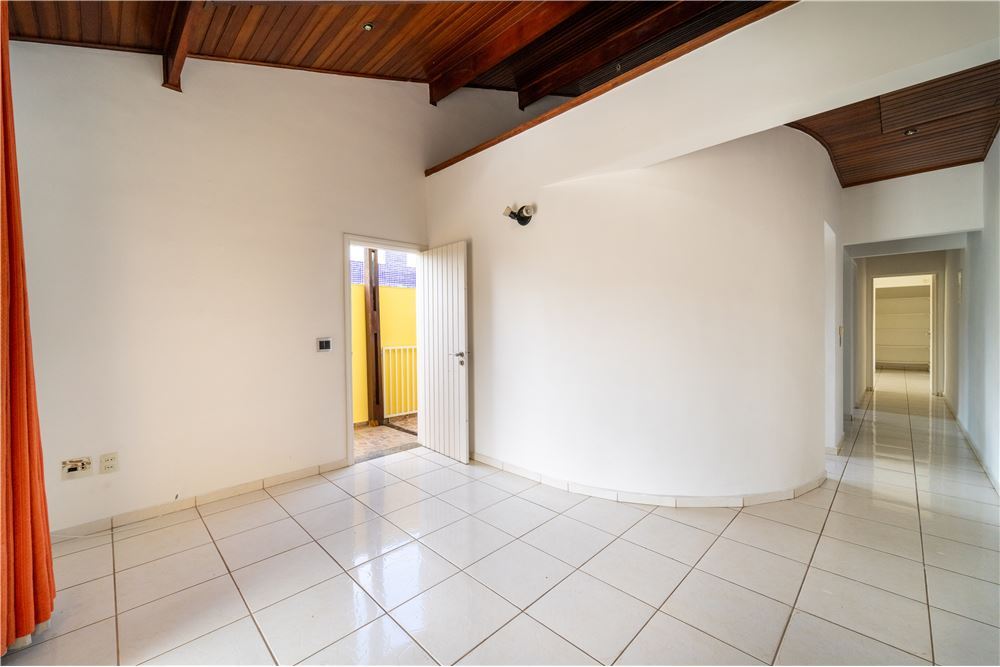 PSLFA 292 Casa 690591001-16 - REMAX Máxima Exclusividades