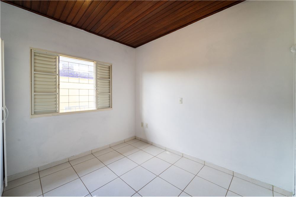 PSLFA 292 Casa 690591001-16 - REMAX Máxima Exclusividades