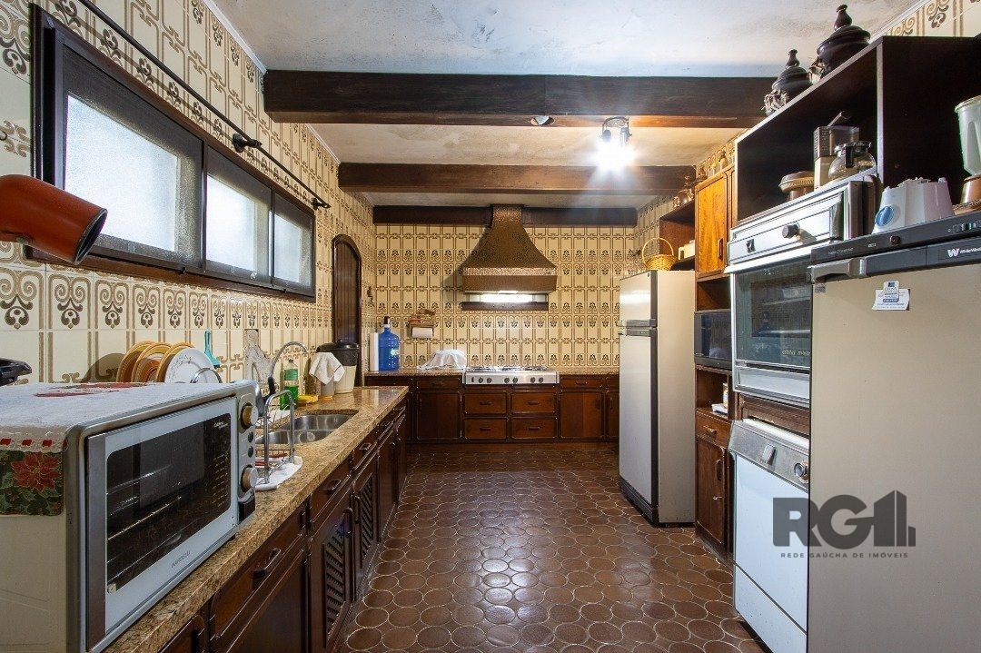 Residencial Multifamiliar de 3 quartos, 580m² no bairro Santa Tereza, em Porto Alegre | Eu Corretor