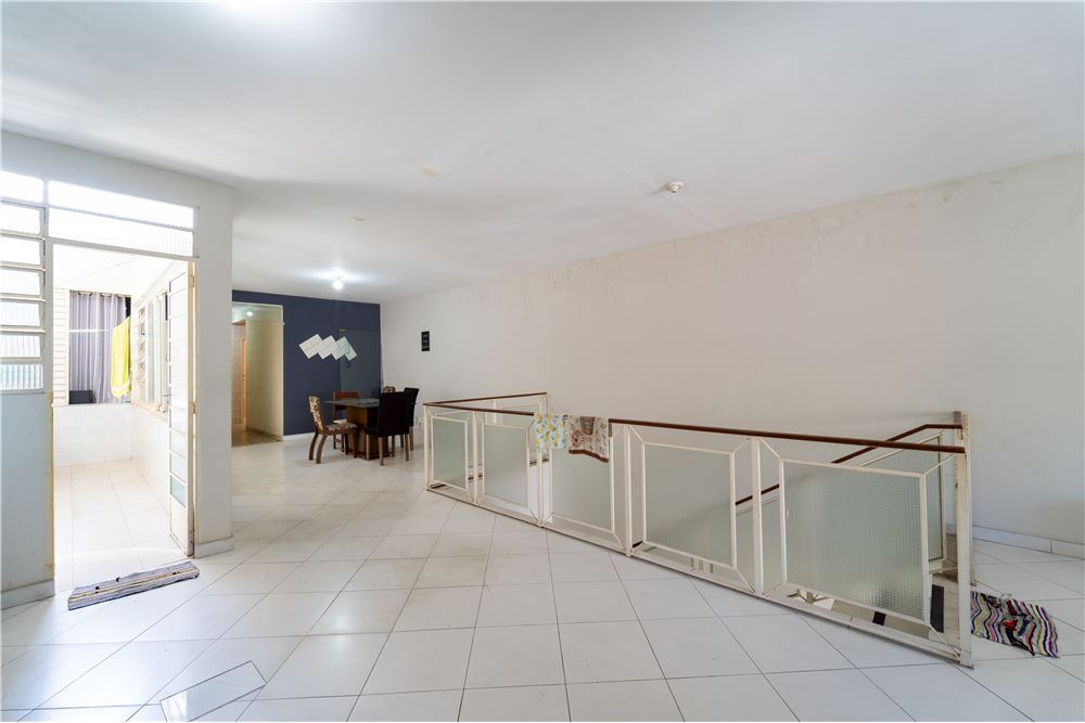 CVJJR 1026 Prédio 690591010-28 - REMAX Máxima Exclusividades